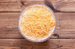 Салат Нежный с курицей и сыром