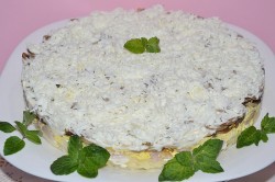 название картинки Салат Невеста с копченой курицей и грибами