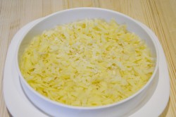 название картинки Салат Невеста с копченой курицей и грибами