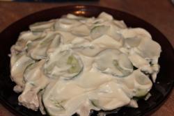 Салат Нежный с курицей и огурцами - шаг 9