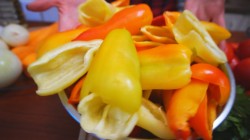 Салат Новинка на зиму Вкусный и съедается за 1 минуту - шаг 1 Салат Новинка на зиму Вкусный и съедается за 1 минуту - шаг 1