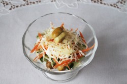 название картинки Салат огурцы грибы сыр