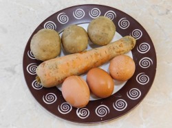 Салат Оливье с курицей