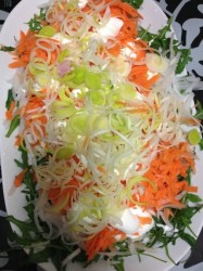 название картинки Салат овощной тандем Влюбленные сердца