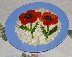 название картинки Салат печень трески с огурцами и яйцами классический