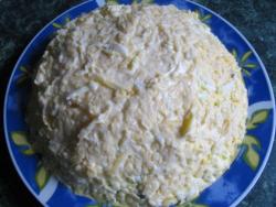 название картинки Салат Подсолнух из курицы с чипсами