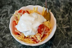 Салат помидоры сыр чеснок