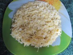 название картинки Мясной салат Ромашка из свинины с сыром и яйцом