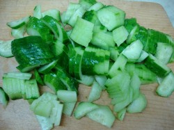 название картинки Салат с адыгейским сыром