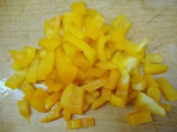 название картинки Салат с адыгейским сыром