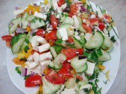 название картинки Салат с адыгейским сыром