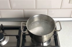 название картинки Салат с ананасом грецкими орехами и курицей