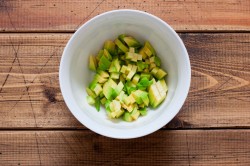 название картинки Салат с авокадо и семгой