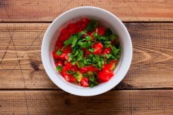 название картинки Салат с авокадо и семгой