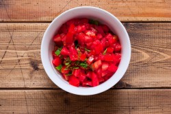 название картинки Салат с авокадо и семгой