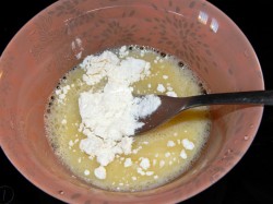 название картинки Салат с блинами и колбасой