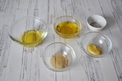 название картинки Салат греческий с сыром сиртаки брокколи, помидорами