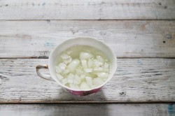 Салат с горбушей классический