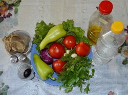 название картинки Салат с говядиной, болгарским перцем и соевым соусом