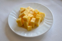 название картинки Салат с ветчиной и грибами