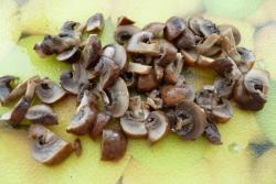 название картинки Салат из корня сельдерея с грибами и курицей