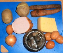 название картинки Салат с грибами сыром и ветчиной