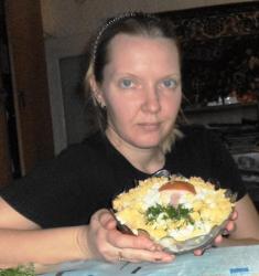 название картинки Салат с грибами сыром и ветчиной