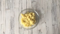 Салат с индейкой и грибами