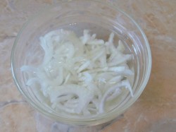 название картинки Салат с жареной курицей