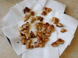 название картинки Салат с жареной курицей