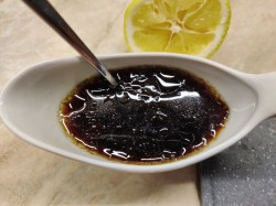 Салат с жареными шампиньонами и курицей