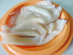 название картинки Салат с кальмарами и горошком