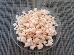 Салат с картошкой фри и курицей