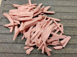 название картинки Салат с колбасой и сыром