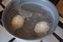 название картинки Салат с копченой курицей и кукурузой