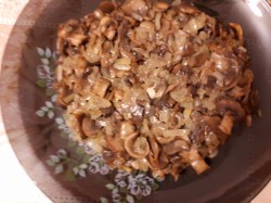 название картинки Салат с копченой курицей Муж любимый