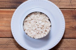 название картинки Салат Сказка с курицей и шампиньонами