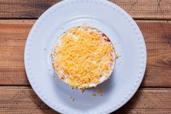 название картинки Салат Сказка с курицей и шампиньонами