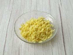 название картинки Салат с копченой скумбрией Мимоза