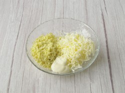 название картинки Салат с копченой скумбрией Мимоза