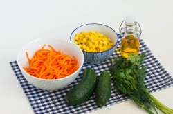 название картинки Салат с корейской морковью и кукурузой