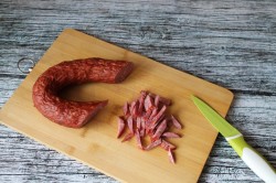 название картинки Салат с корейской морковью и сухариками