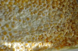 Салат рис, крабовые палочки, кукуруза, огурец