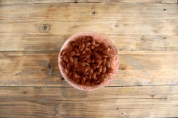 название картинки Салат с красной фасолью консервированной и курицей