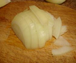 Салат с кальмарами, кукурузой, яйцами и креветками