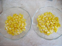 Салат с арахисом и курицей