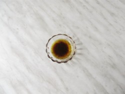 Салат с курицей, помидорами и сыром