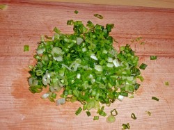 Салат с куриной грудкой и помидорами