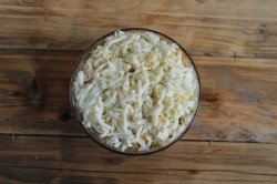 название картинки Салат с куриной печенью и солеными огурцами