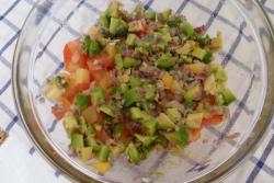 Салат с маринованным луком Мексиканский
